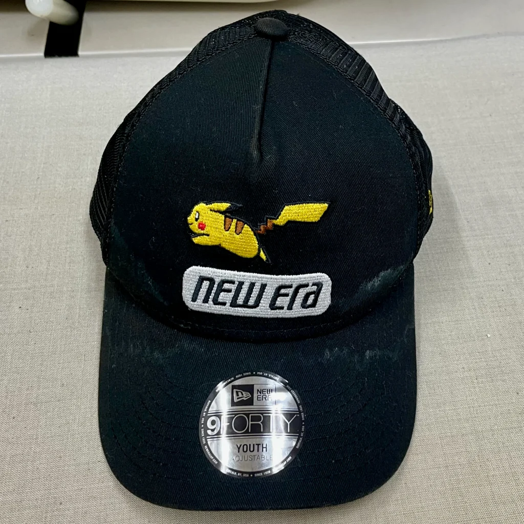 ニューエラ（New Era）ピカチュウコラボキャップの汗染み撃退！「白く浮き出た塩分」をプロのウェットクリーニングでリセット