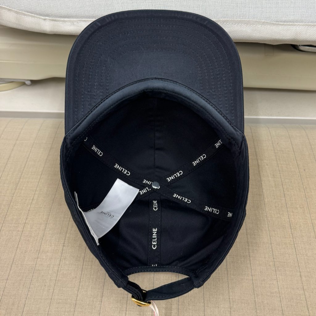 CELINE キャップ Navy アフター